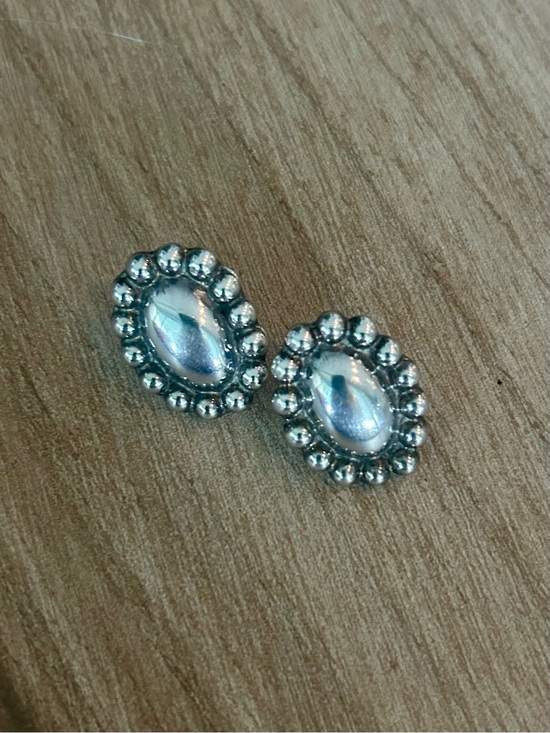 Taxco Jewelry - 1980’s Southwestern Oval Sterling Silver Earrings with 925 Beaded Halo Vintage!
